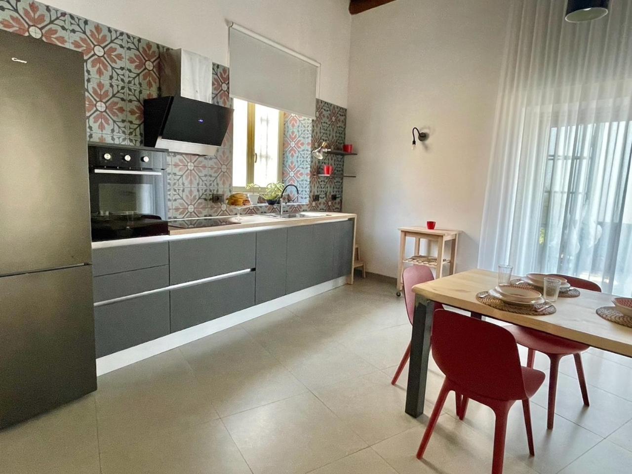 Sotto Il Fortino, Casa Vacanze คาตาเนีย ภายนอก รูปภาพ